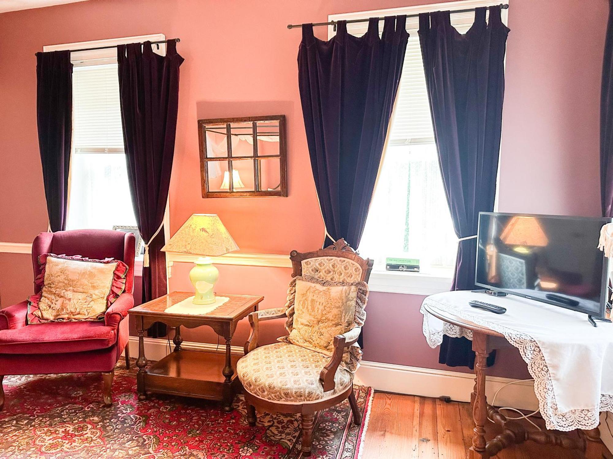 The Black Walnut Inn Amherst Buitenkant foto