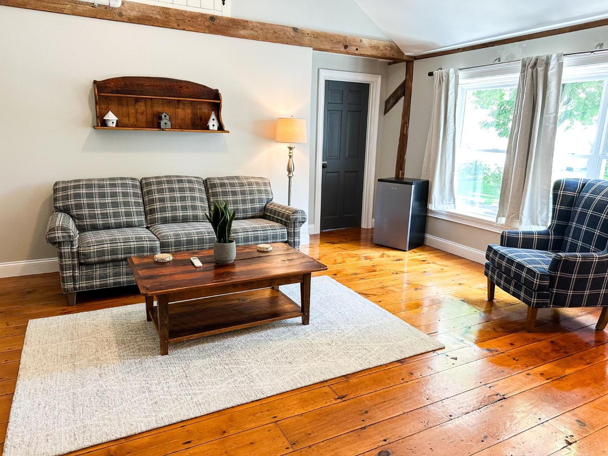 The Black Walnut Inn Amherst Buitenkant foto