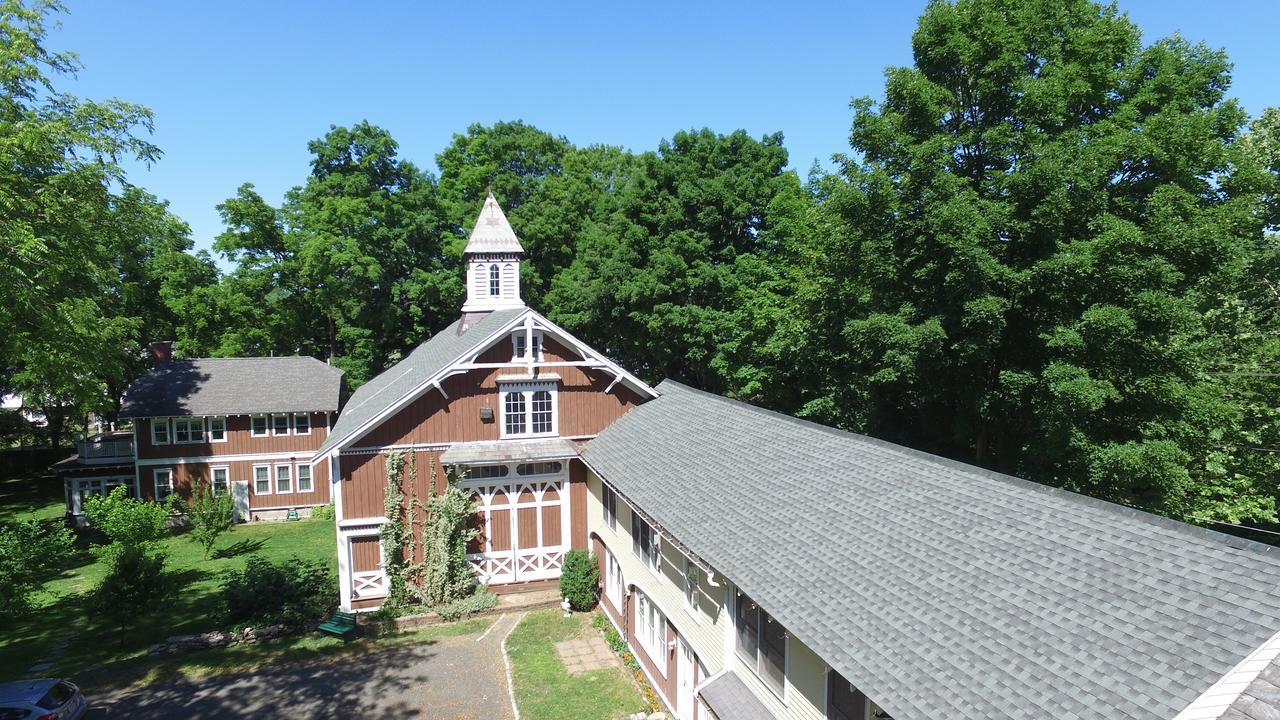 The Black Walnut Inn Amherst Buitenkant foto